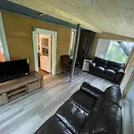 Spacious 3 Bedroom Apartment - 3944 Sainte Emilie